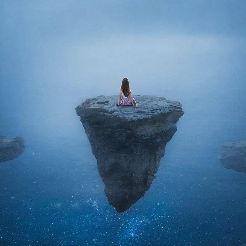 Картинка вверху экрана